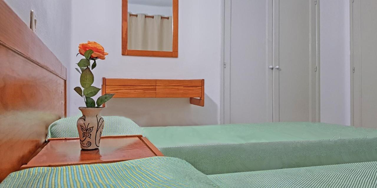 Apartamentos Luz Y Mar Пуерто-дель-Кармен Екстер'єр фото